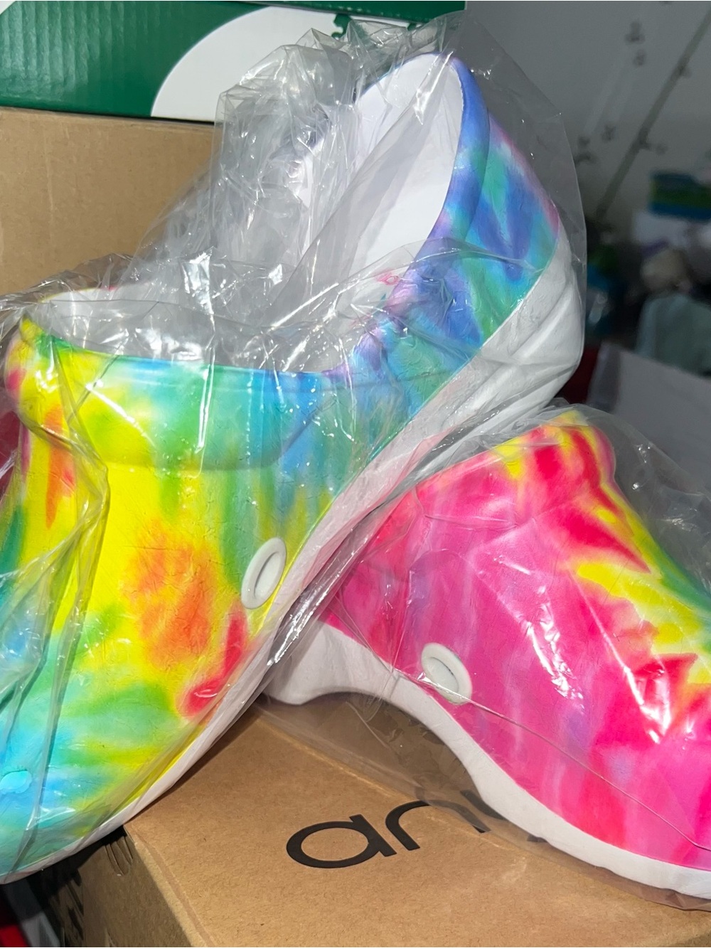 VIVID Tie Dye Slip-On Clogs Anywear Footwear Vibrant Rainbow Colors  SR ANGEL